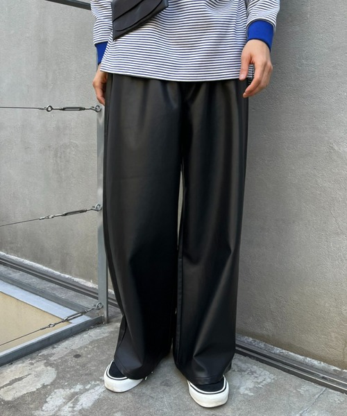 CIAOPANIC（チャオパニック）の「フェイクレザーワイドパンツ（その他パンツ・メンズ・ブラック・FREE）」の6枚目の写真