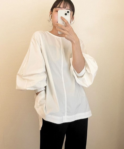 evernavy（エバーネイビー）の「ボリューム袖ブラウス（シャツ/ブラウス・レディース・ネイビー/ブラック/グレイッシュベージュ/ホワイト/ブラウン系その他/サックスブルー/キナリ・M/S）」の12枚目の写真