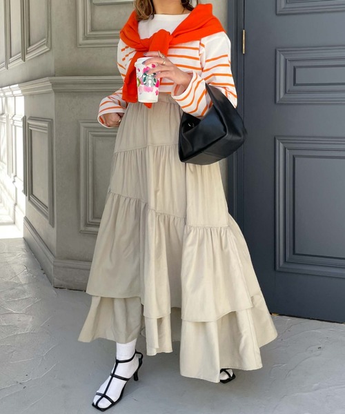 archives(アルシーヴ)の「【Limited item】ASYMMETRY TIERED SKIRT(スカート・レディース・オフホワイト/ブラック/グレイッシュベージュ/ブルー/オレンジ・MEDIUM)」の22枚目の写真