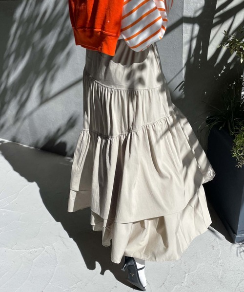 archives(アルシーヴ)の「【Limited item】ASYMMETRY TIERED SKIRT(スカート・レディース・オフホワイト/ブラック/グレイッシュベージュ/ブルー/オレンジ・MEDIUM)」の8枚目の写真
