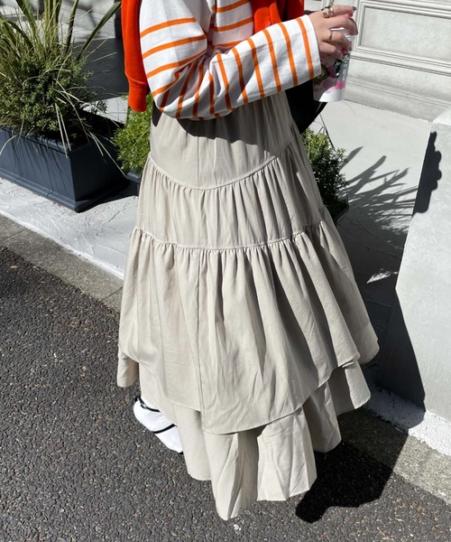 archives(アルシーヴ)の「【Limited item】ASYMMETRY TIERED SKIRT(スカート・レディース・オフホワイト/ブラック/グレイッシュベージュ/ブルー/オレンジ・MEDIUM)」の18枚目の写真
