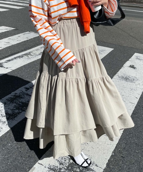 archives(アルシーヴ)の「【Limited item】ASYMMETRY TIERED SKIRT(スカート・レディース・オフホワイト/ブラック/グレイッシュベージュ/ブルー/オレンジ・MEDIUM)」の7枚目の写真