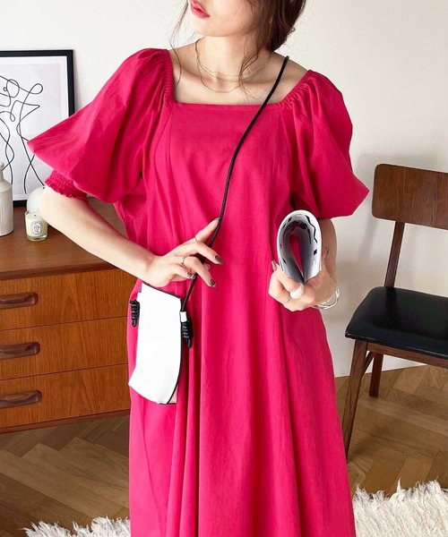 GeeRA（ジーラ）の「パフスリーブスクエアネックロングワンピース