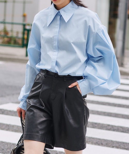 MAISON BREEZE（メゾンブリーズ）の「【MAISON BREEZE】ボリューム袖シャツブラウス 【雑誌掲載アイテム】（シャツ/ブラウス・レディース・サックスブルー/オフホワイト/ブラック/ベージュ・FREE）」の12枚目の写真