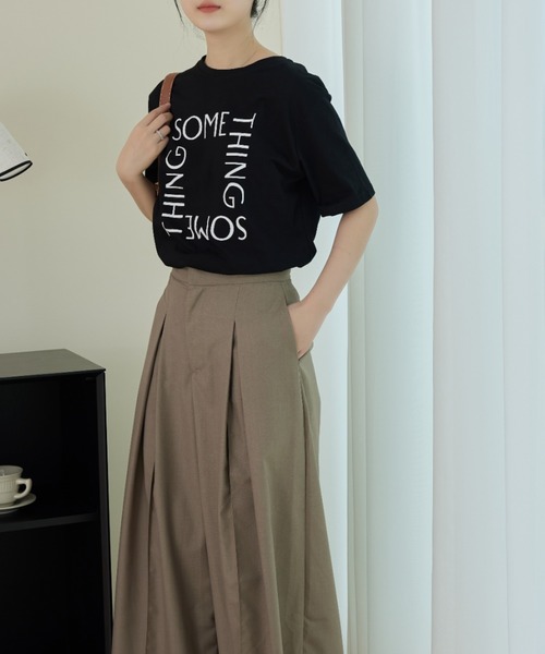solleim(ソルレム)の「SOMETHING ロゴT(Tシャツ/カットソー・レディース・ブラック/オフホワイト・M)」の9枚目の写真