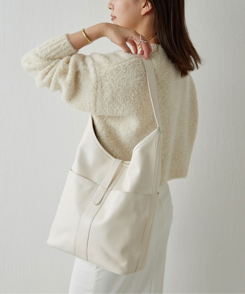 【美品】GALLARDAGALANTE 2.718 ワンショルダーバッグ　白 GALLARDAGALANTE（ガリャルダガランテ）の「【2.718】ワン