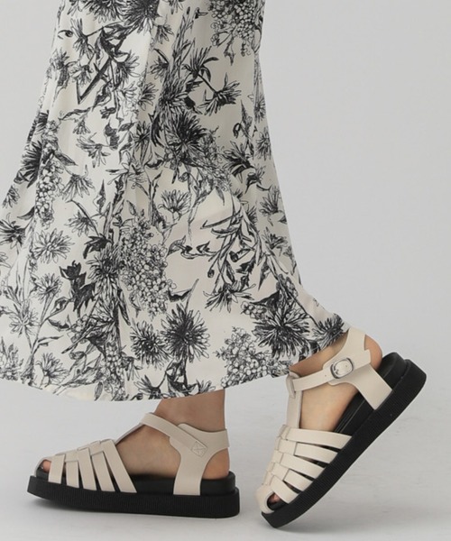 saloon（サルーン）の「SALOON(サルーン)/グルカサンダル　グラディエーター（サンダル・レディース・ブラック/オフホワイト/ブラウン・SMALL/MEDIUM/LARGE）」の12枚目の写真