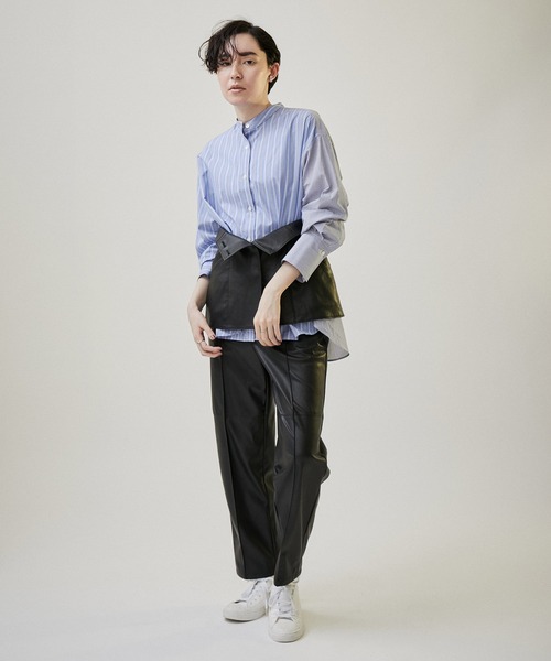 SALON adam et rope'（サロン アダム エ ロペ）の「フェイクレザービスチェ【セットアップ対応】（チューブトップ・レディース・ブラック/オフホワイト・FREE）」の11枚目の写真