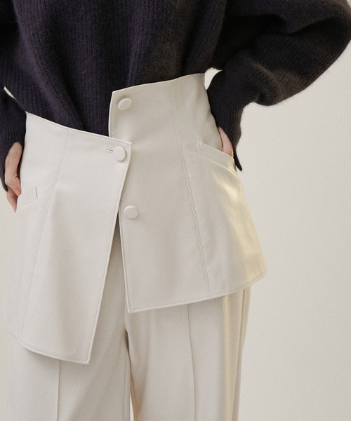 SALON adam et rope'（サロン アダム エ ロペ）の「フェイクレザービスチェ【セットアップ対応】（チューブトップ・レディース・ブラック/オフホワイト・FREE）」の14枚目の写真