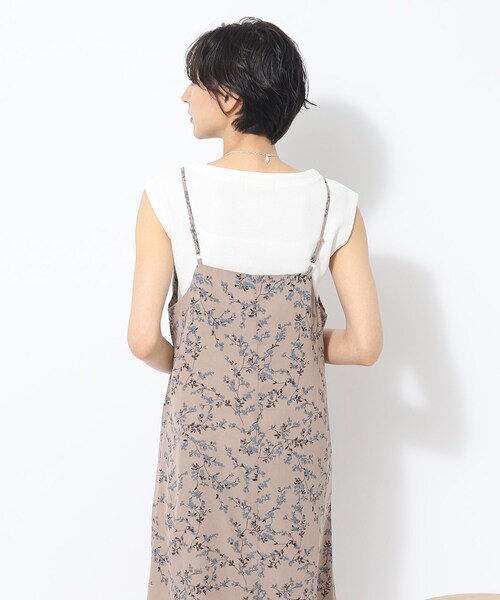 SHOO・LA・RUE（シューラルー）の「◆【大人ヘルシー】フレンチスリーブトップス（Tシャツ/カットソー・レディース・ブラック/ホワイト系・02/03/04）」の3枚目の写真