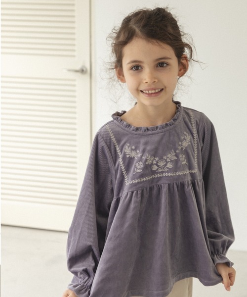 pairmanon(ペアマノン)の「スクエア刺繍 コーデュロイブラウス(シャツ/ブラウス・キッズ・ブルー系その他3/ラベンダー/ライトベージュ・150/110/100/90/140/120/80/130)」の1枚目の写真