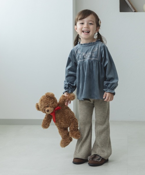 pairmanon(ペアマノン)の「スクエア刺繍 コーデュロイブラウス(シャツ/ブラウス・キッズ・ブルー系その他3/ラベンダー/ライトベージュ・150/110/100/90/140/120/80/130)」の7枚目の写真