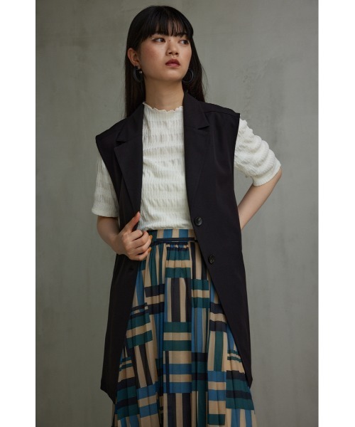 AZUL by moussy(アズールバイマウジー)の「ヴィーナステーラードジレ(ベスト・レディース・グレー/ブラック/アイボリー・FREE)」の5枚目の写真