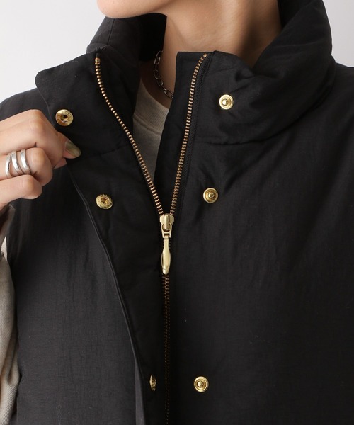 LEPSIM（レプシィム）の「エアサーマルスタンドベスト　908842（ベスト・レディース・グレイッシュベージュ/アイボリー/ブラック・FREE）」の19枚目の写真