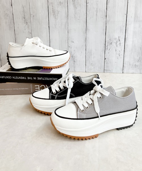 Noubel Voug Relax（ヌーベルヴォーグリラックス）の「厚底 キャンバス スニーカー（スニーカー・レディース・グレー/ホワイト/ブラック・M/S/LL/L/3L）」の6枚目の写真