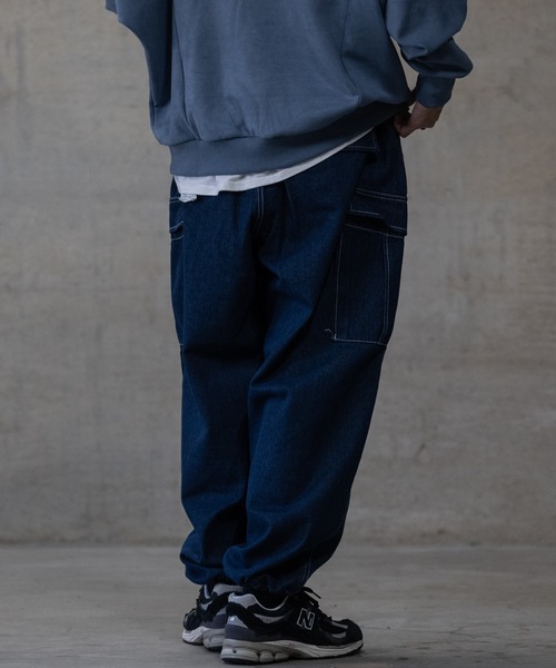 JOHN'S CLOSET（ジョンズクローゼット）の「【i】12ozデニム イージーワイドカーゴパンツ（デニムパンツ・メンズ・ブラック/ケミカルウォッシュ/インディゴブルー/ワンウォッシュ/スミクロ・MEDIUM/LARGE/X-LARGE）」の17枚目の写真