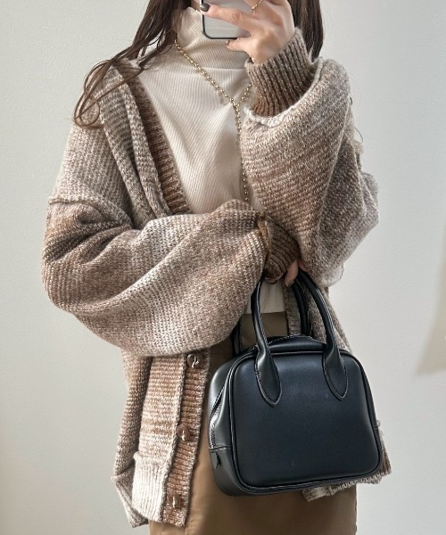 Ada.（エイダ）の「グラデーションニットカーディガン（カーディガン