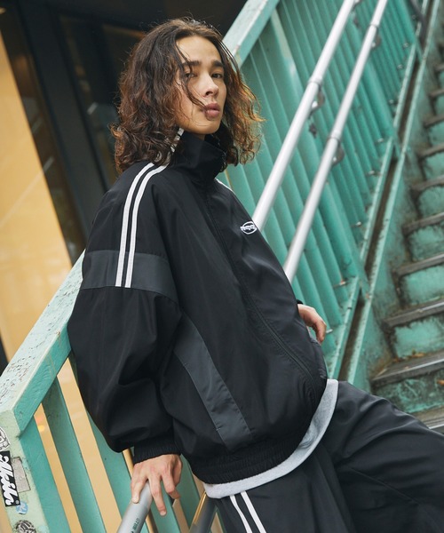 セール】テックエステルレーシングオーバートラックジャケット