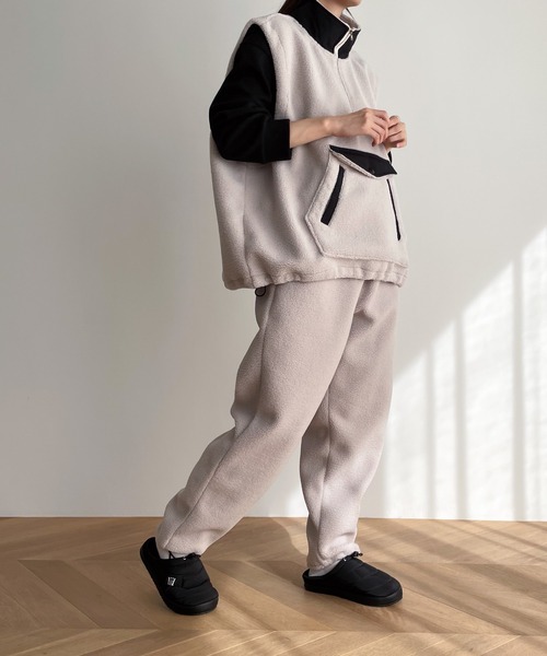 CANAL JEAN(キャナルジーン)の「arc ボアベストセットアップ(セットアップ・レディース・ベージュ・ONE SIZE)」の2枚目の写真