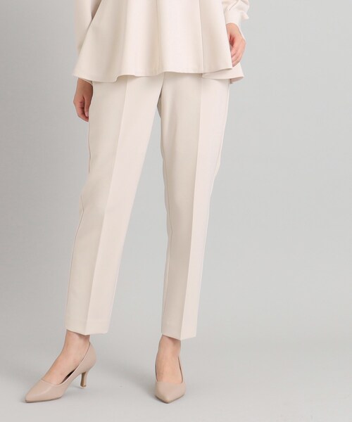 OPAQUE.CLIP(オペークドットクリップ)の「≪通勤・セレモニー/セットアップ対応≫ テーパードパンツ/ダブルクロス【洗濯機洗い可】(その他パンツ・レディース・ライトベージュ/ネイビー/ブラック・40/36/34/38/42)」の3枚目の写真