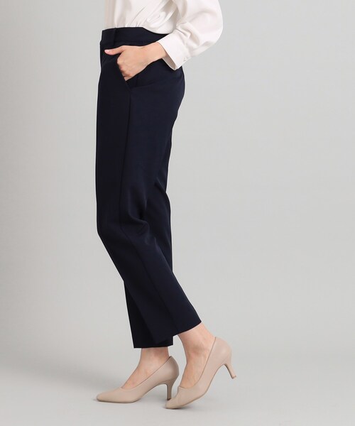 OPAQUE.CLIP(オペークドットクリップ)の「≪通勤・セレモニー/セットアップ対応≫ テーパードパンツ/ダブルクロス【洗濯機洗い可】(その他パンツ・レディース・ライトベージュ/ネイビー/ブラック・40/36/34/38/42)」の8枚目の写真