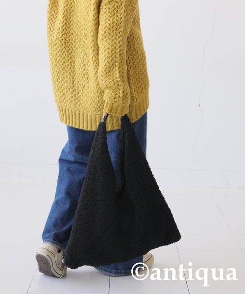 antiqua（アンティカ）の「ボア素材トートバッグ（トートバッグ・レディース・ホワイト/ブラック・FREE）」の8枚目の写真