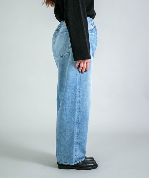 OMNIGOD（オムニゴッド）の「[OMNIGOD womens / オムニゴッド] 10ozデニム 5Pイージールーズジーンズ（デニムパンツ・レディース・ライトインディゴブルー・3/2）」の18枚目の写真