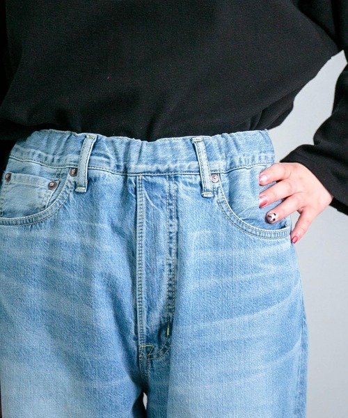 OMNIGOD（オムニゴッド）の「[OMNIGOD womens / オムニゴッド] 10ozデニム 5Pイージールーズジーンズ（デニムパンツ・レディース・ライトインディゴブルー・3/2）」の20枚目の写真