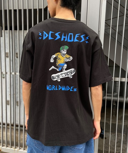 DC（ディーシー）の「DC/ディーシー 半袖Tシャツ スカル ドロップショルダー ワイドフィット DST242006（Tシャツ/カットソー・メンズ・ホワイト/スミクロ/ブラック・M/L/2XL/XL）」の2枚目の写真