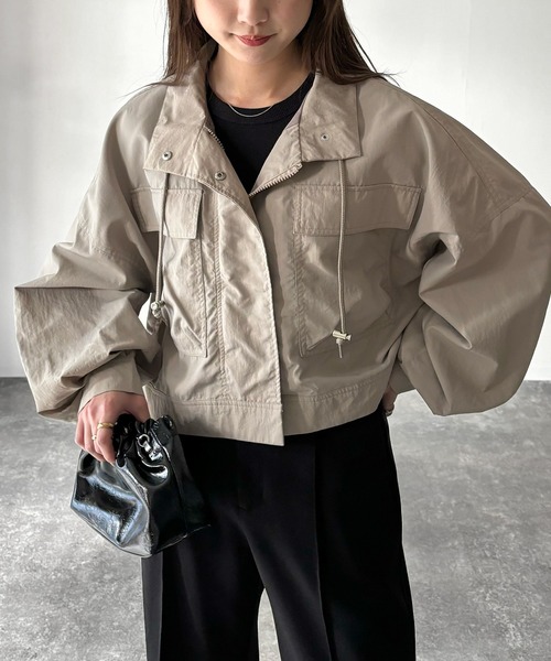 Riberry（リベリー）の「スタンドカラーミリタリーショートジャケット