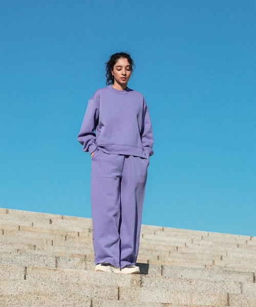 NUMERALS(ヌメラルズ)の「【Girls in NUMERALS】クルーネックスウェット(スウェット・レディース・ホワイト/ブラック/ブルー・60/75)」の20枚目の写真