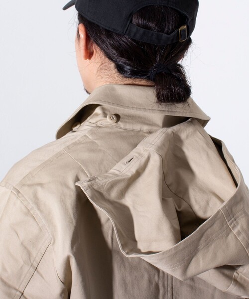 GLOSTER（グロスター）の「【GLOSTER/グロスター】スタンドフードブルゾン クルミ釦 丸襟 2WAY（ブルゾン・メンズ・ネイビー/ミント/ベージュ・S/L/M）」の16枚目の写真