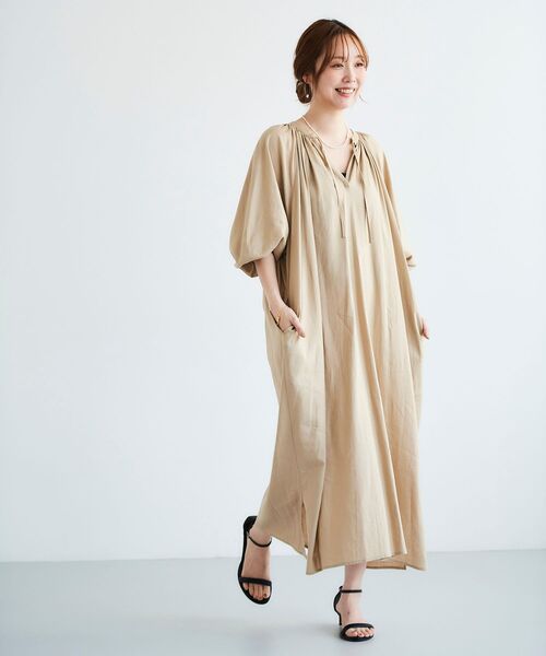 le.coeur blanc(ルクールブラン)の「レーヨン麻ギャザーワンピース(ワンピース・レディース・ブラック/ベージュ・38)」の15枚目の写真