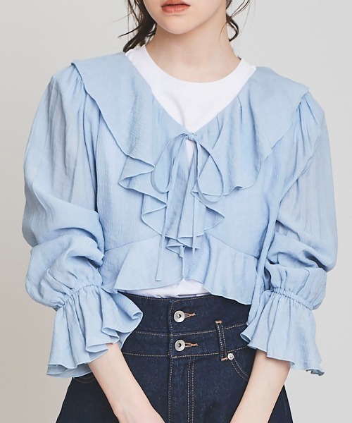 31 Sons de mode(トランテアン ソン ドゥ モード)の「フリルカーディガン(カーディガン/ボレロ・レディース・オフホワイト/ブラック/サックスブルー・36)」の3枚目の写真