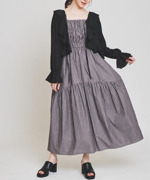 31 Sons de mode(トランテアン ソン ドゥ モード)の「フリルカーディガン(カーディガン/ボレロ・レディース・オフホワイト/ブラック/サックスブルー・36)」の10枚目の写真