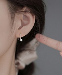 Fun & Daily（ファンアンドデイリー）の「F&D : スモールパールフックピアス（ピアス（片耳用））」