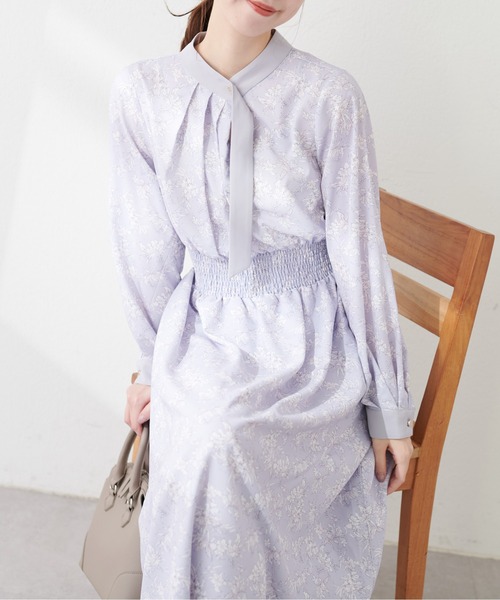 natural couture(ナチュラルクチュール)の「金釦アシメネックボータイワンピース(ワンピース・レディース・ネイビー/アイボリー/その他1/その他2/グレイッシュベージュ・FREE)」の4枚目の写真