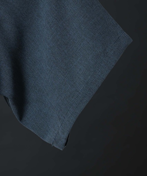 KUUUPY(クーピー)の「【接触冷感機能付き】Grainy Basic Regular Collar Short-Sleeve Shirt - 杢調ベーシックレギュラーカラー半袖シャツ(シャツ/ブラウス・メンズ・ブルー/グレー/ダークグリーン/チャコールグレー・LARGE/SMALL/MEDIUM)」の7枚目の写真