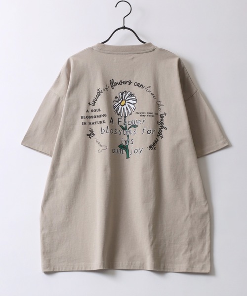 SITRY（シトリー）の「SITRY Street Style Back Print T-shirt/別注 オーバーサイズ ビリヤード ダイス ハート フラワー バックプリント ワンポイント刺繍 半袖Ｔシャツ レディース メンズ（Tシャツ/カットソー・メンズ・ホワイト/ブラック/ブルー/グリーン/ホワイト系その他/ブラック系その他/グレイッシュベージュ/グリーン系その他2/ブルー系その他2/ブラック系その他2/ベージュ系その他/ホワイト系その他2・M/L/XL）」の18枚目の写真
