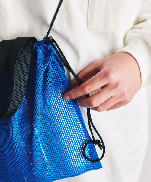 WEEKEND(ER)（ウィークエンダー）の「WEEKEND(ER) × FREAK'S STORE/ウィークエンダーウィークエンダー × フリークスストア 別注 メッシュドローストリングバッグ（ショルダーバッグ・レディース・グリーン/イエロー/オレンジ/グレー/ブルー・ONE SIZE）」の15枚目の写真