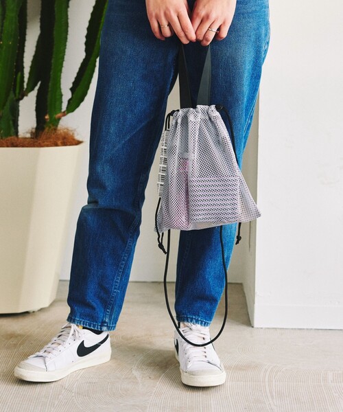 WEEKEND(ER)（ウィークエンダー）の「WEEKEND(ER) × FREAK'S STORE/ウィークエンダーウィークエンダー × フリークスストア 別注 メッシュドローストリングバッグ（ショルダーバッグ・レディース・グリーン/イエロー/オレンジ/グレー/ブルー・ONE SIZE）」の18枚目の写真