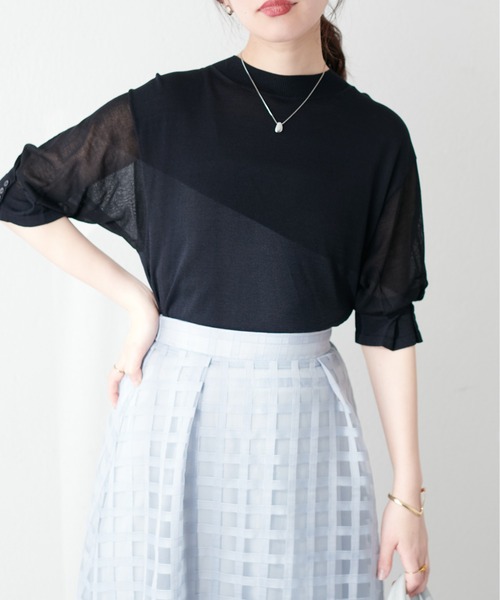 natural couture(ナチュラルクチュール)の「【WEB限定】袖シアー強撚ニット(ニット/セーター・レディース・ラベンダー/オフホワイト/グレイッシュベージュ/サックスブルー/ブラック/グリーン・FREE)」の20枚目の写真