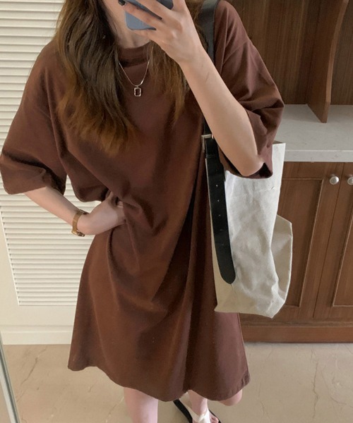 Miniministore(ミニミニストア)の「ゆったり Tシャツワンピース レディース半袖半袖半袖(ワンピース・レディース・ブラウン系/ブラック/ホワイト/ブラウン・FREE)」の3枚目の写真