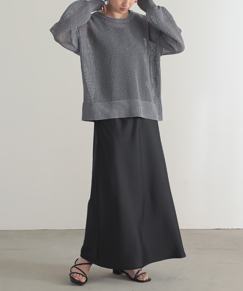 for/c（フォーシー）の「[新色追加]メッシュニットプルオーバー【サスティナブル】（ニット/セーター・レディース・チャコールグレー/グレー/オレンジ/ブラック/イエロー・M/L/LL）」の14枚目の写真