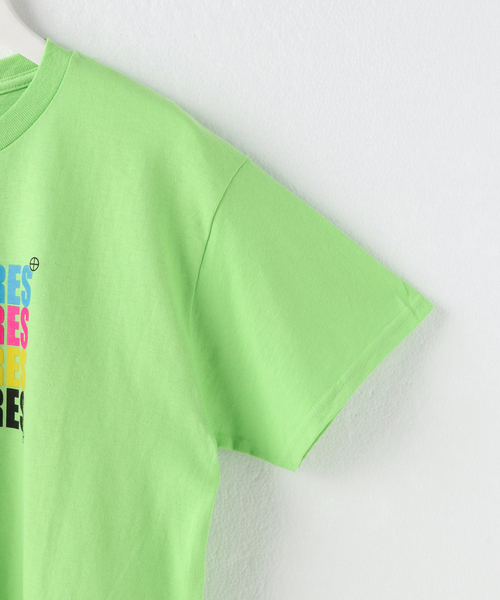 PLEASURES(プレジャー)の「【PLEASURES / プレジャー】CMYK T-SHIRT(Tシャツ/カットソー・メンズ・ブラック・LARGE/MEDIUM)」の5枚目の写真