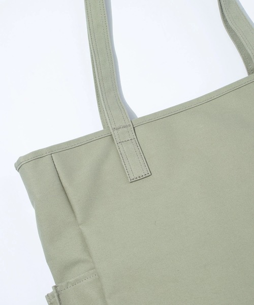F/CE. （エフシーイー）の「F/CE./エフシーイー　W.R CANVAS POCKET TOTE 13L（トートバッグ・メンズ・アイボリー/セージグリーン・FREE）」の20枚目の写真