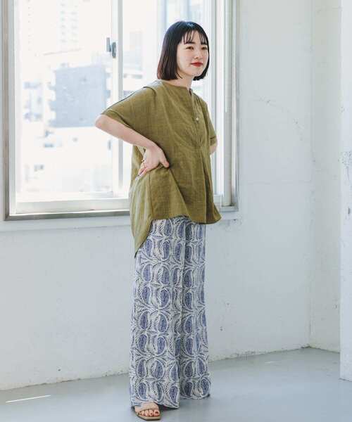 ITEMS URBANRESEARCH(アイテムズ アーバンリサーチ)の「リネンライクハンソデプルオーバー(シャツ/ブラウス・レディース・チャコールグレー/ベージュ/カーキ・FREE)」の7枚目の写真