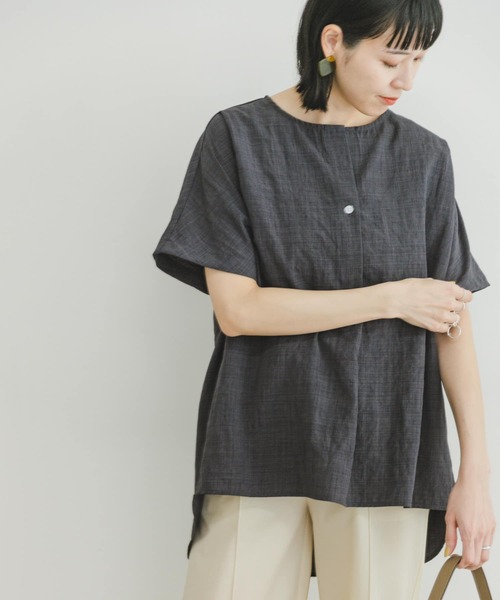 ITEMS URBANRESEARCH(アイテムズ アーバンリサーチ)の「リネンライクハンソデプルオーバー(シャツ/ブラウス・レディース・チャコールグレー/ベージュ/カーキ・FREE)」の9枚目の写真