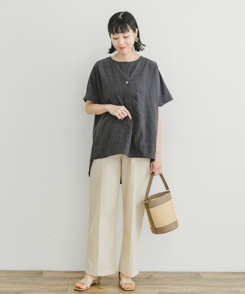 ITEMS URBANRESEARCH(アイテムズ アーバンリサーチ)の「リネンライクハンソデプルオーバー(シャツ/ブラウス・レディース・チャコールグレー/ベージュ/カーキ・FREE)」の12枚目の写真