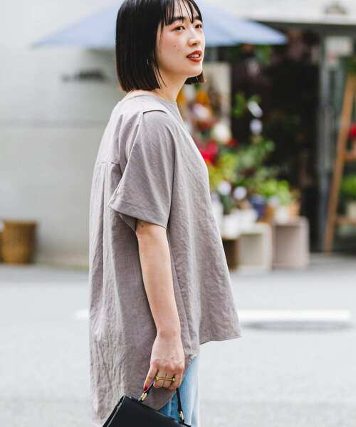 ITEMS URBANRESEARCH(アイテムズ アーバンリサーチ)の「リネンライクハンソデプルオーバー(シャツ/ブラウス・レディース・チャコールグレー/ベージュ/カーキ・FREE)」の15枚目の写真